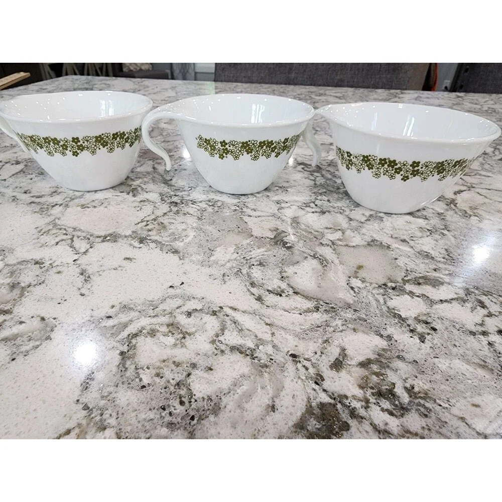 3 VINTAGE CORELLE GREEN CRAZY DAISY TRIM STACKING CUPS HOOK HANDLES EXCELLENT